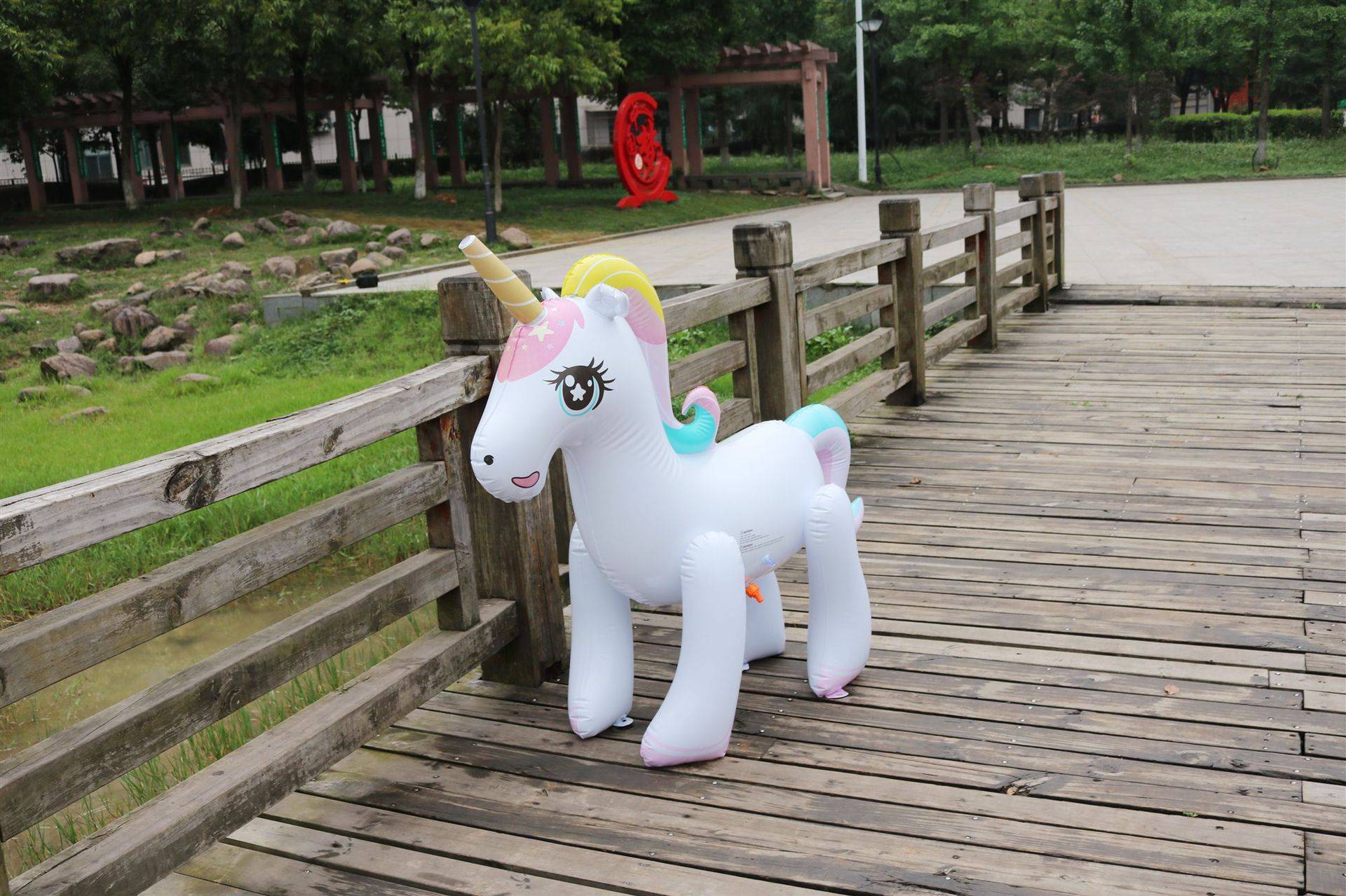 Inflatable Unicorn Water Sprayer