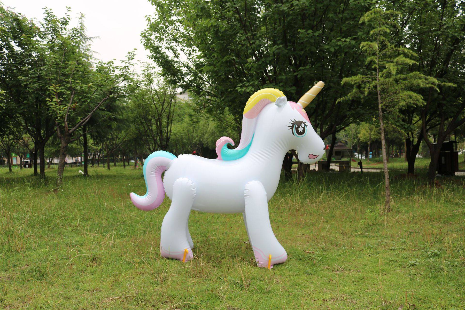 Inflatable Unicorn Water Sprayer