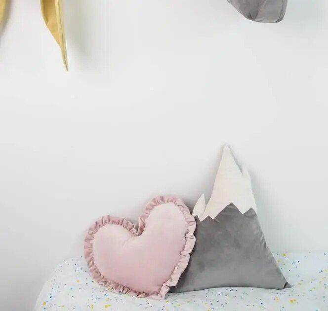 Charming Soft Pink Heart-Shaped Velvet Cushion Throw Pillows