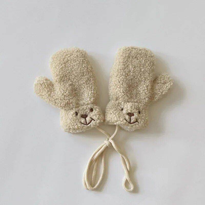 Cozy Bear-Themed Coral Fleece Winter Gloves for Toddlers Gloves & Mittens