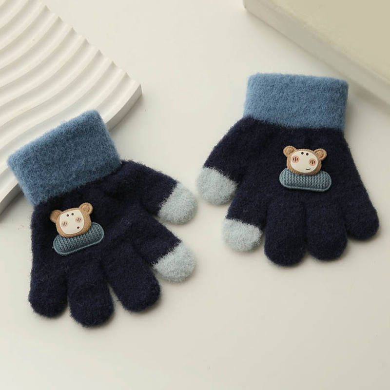 Kids’ Cozy Knit Winter Gloves – Warm, Stretchy, and Fashionable Gloves & Mittens